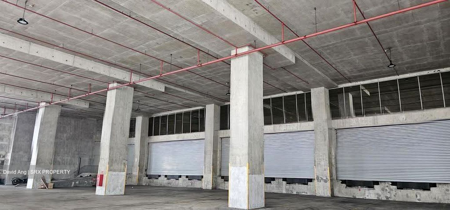 Gul Way (D22), Warehouse #625889491